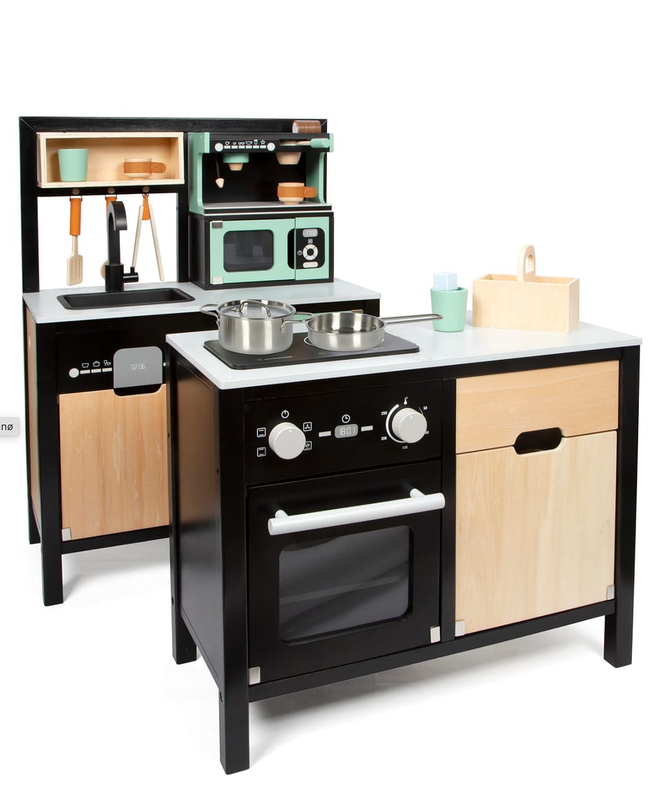 Legekøkken med køkkenø